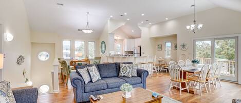 Télévision, cheminée, lecteur de DVD