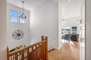 Interior - Sunny 8BR Dog Friendly | Pool | Hot Tub (Corolla)