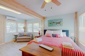 4 bedrooms, iron/ironing board, WiFi, bed sheets - Steps to Beach 4BR Soundview | Pool | Hot Tub (Nags Head)