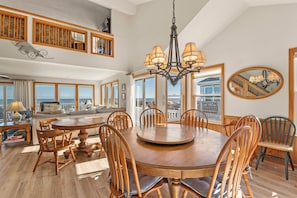 Dining - 6BR Oceanfront | Pool | Hot Tub | Balcony (Corolla)