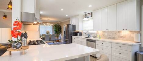 Microwave, oven, stovetop, dishwasher