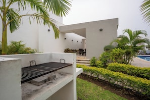 Standard House | Living area