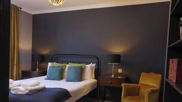 Superior Suite, Balcony, Lake View