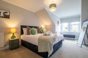 3 habitaciones, tabla de planchar con plancha y wifi gratis 