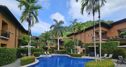 Luxurious Condo in the Heart of Los Sueños Resort