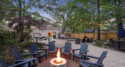 Nautical Retreat - Indoor Heated Pool, Sauna, HotTub, Game Room and MORE