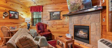 Smart TV, fireplace
