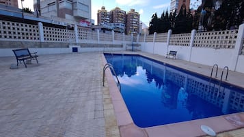 Apartamento | Piscina | Una piscina al aire libre