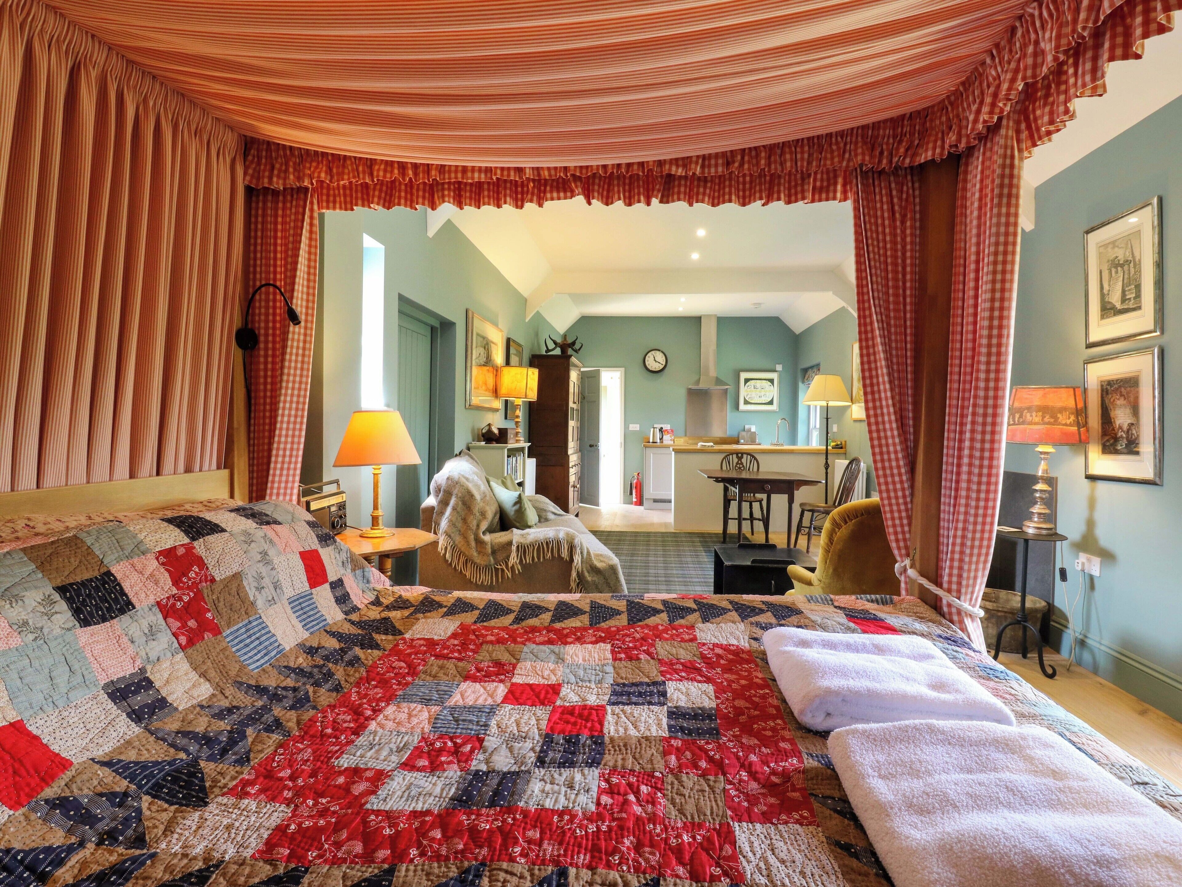 1 bedroom, individually decorated, individually furnished, free WiFi