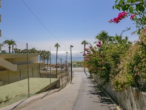 Property grounds - Cubo's Beach Side Los Patos Apartment & Parking / community pool / close to the beach / air conditioning / free Wi-Fi (Benalmádena)