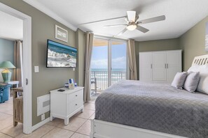 公寓客房, 多張床, 陽台, 海景 (Oceania Beach Club 504) | 2 間臥室、獨特裝潢、布置獨特、床單