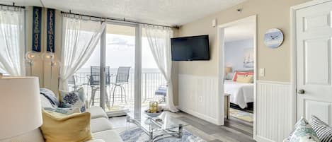Condo, Multiple Beds, Balcony, Ocean View (Oceania Beach Club 505) | Living area