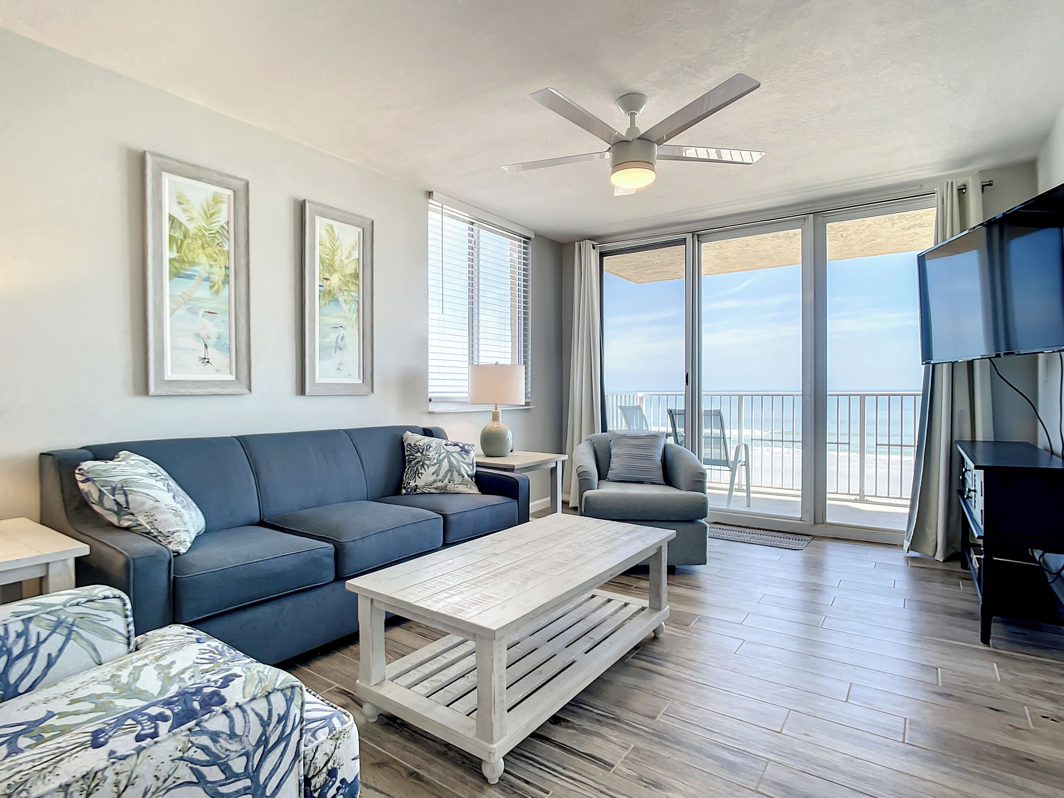 Condo, Multiple Beds, Ocean View (Oceania Beach Club 506) | Living area