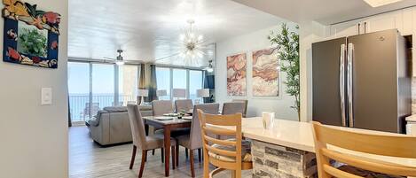 Condo, Multiple Beds, Balcony, Ocean View (Oceania Beach Club 602) | Dining