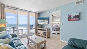 2 habitaciones, decoración personalizada y muebles diferentes