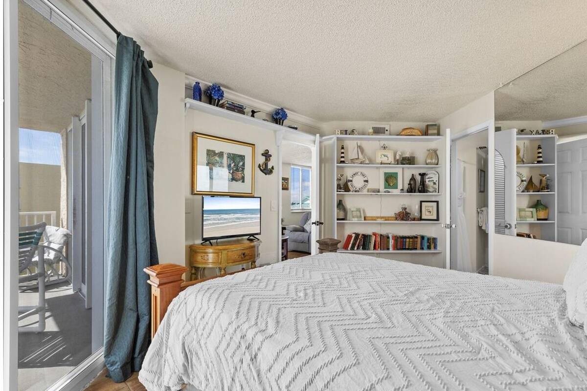 2 habitaciones, decoración personalizada y muebles diferentes