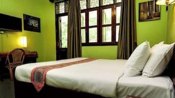 Deluxe Double Room, Garden View