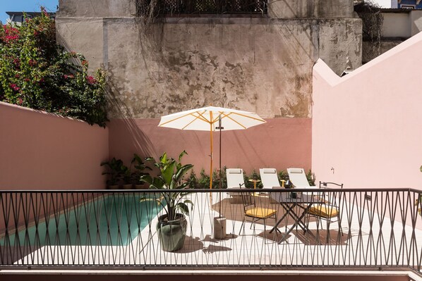 Appartement Classique, vue piscine | Terrasse/Patio