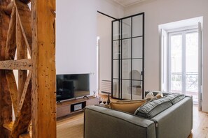 Classic Apartment, Pool View | Living area