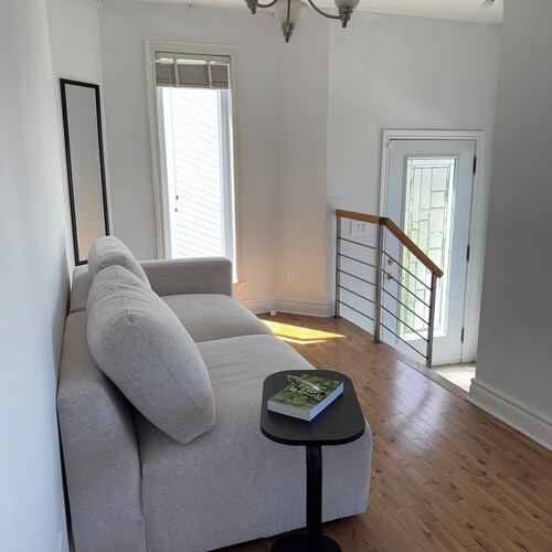 Bright, harmonious apartment, ideal for relaxation and conviviality