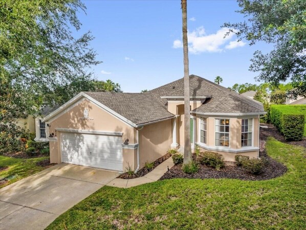 Exterior - Relaxing 4Bd Pool Home with Game Room-416CPB (Davenport)