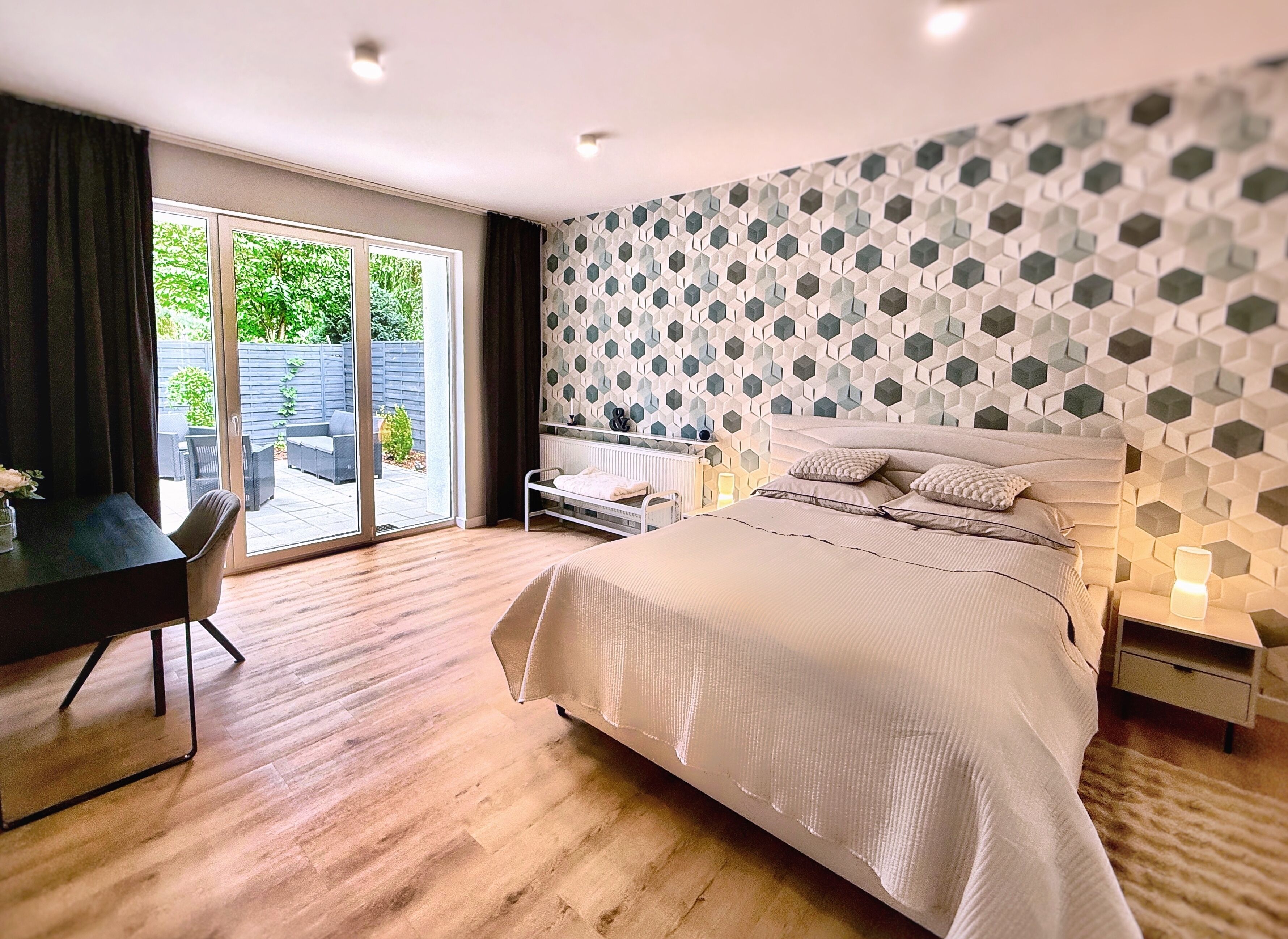 2 dormitorios, escritorio, sistema de insonorización