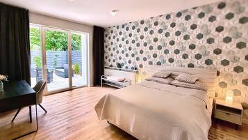 2 dormitorios, escritorio, sistema de insonorización