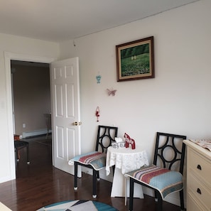 Interior - Forest Escape near Cavendish Beach & Green Gables (Granville)