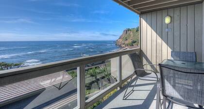 Panoramic Oceanview Room w/ King Bed + Balcony