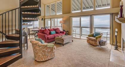 Spacious Two-Level Ocean-View Villa with Loft