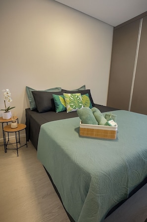 1 quarto, ferros/tábuas de passar roupa, Wi-Fi, roupa de cama