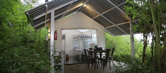 伊格拉姆伊真飯店  