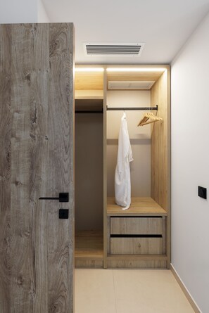 Suite 3 | Minibar, caja de seguridad en la habitación y insonorización