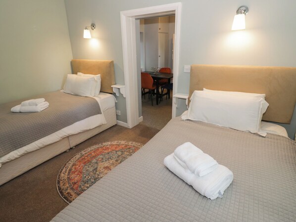 2 bedrooms, individually decorated, individually furnished, free WiFi