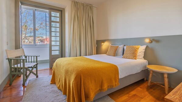 3 habitaciones, tabla de planchar con plancha y wifi gratis 