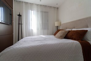 2 bedrooms - Apartamento com Lazer Wi-fi e Garagem em Jaragu (São Paulo)