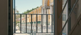 DUPLEX COMFORT MOUNTAIN VIEW - EVERYTHING ON FOOT - YOUR WELLNESS GETAWAY STARTS HERE