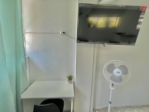 Basic Double Room | Seterika/papan seterika, Wi-fi percuma, cadar katil