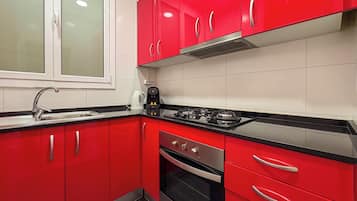 Apartment (2 Bedrooms) | Private kitchen