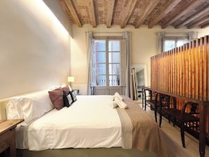 Interior - Plaza Catalunya IX Apartment (Barcelona)