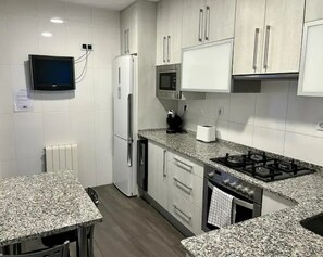 Interior - Large Apartment Near Fira and City Center (L'Hospitalet de Llobregat)