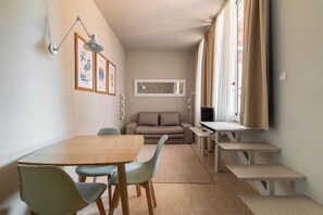 Apartment (1 Bedroom) | Front of property