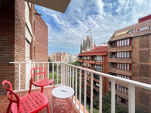Apartment (4 Bedrooms) | Terrace/patio