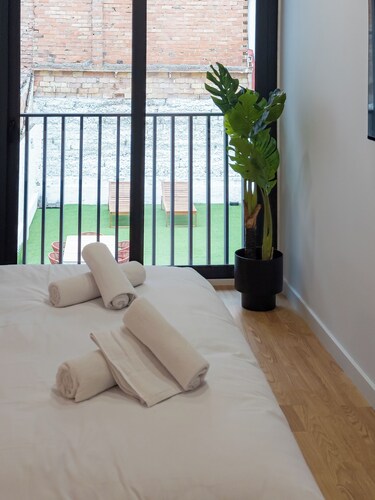 Stay U-nique Apartments Albeniz BCN