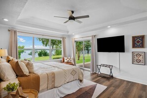 4 chambres, fer et planche à repasser, lit parapluie, Wi-Fi gratuit