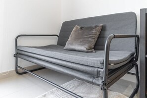 Apartment | 1 bedroom, Internet - Townsquare Apartment Sleeps 3 With Garden Views (Dubai)