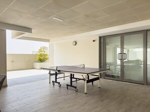 公寓 | 1 間臥室、網路服務