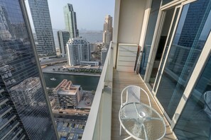 スタジオ | インターネットアクセス