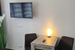 Dining - WellandHome-XXL Deluxe Residence (Aalen)
