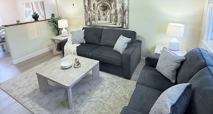 Comfortable 4BR Retreat Close to DTW, Hospitals & Expressways